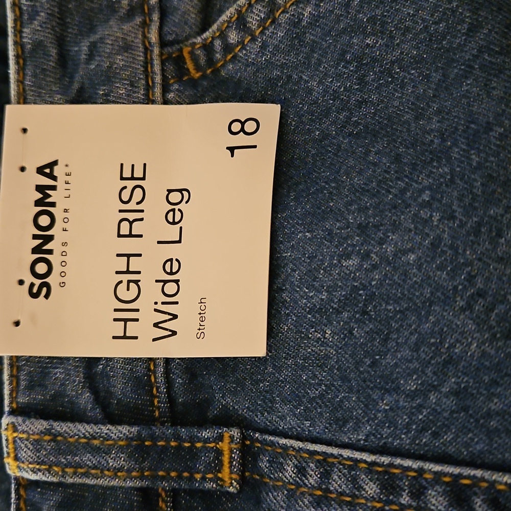 Wide Leg Blue Denim Jeans - Women - Picture 6 of 8